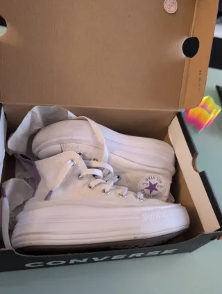 Converse Plataforma Morado y Blanco