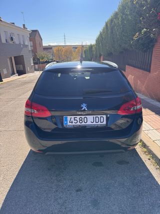 Peugeot 308 2015