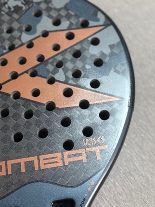 Pala de pádel Kombat