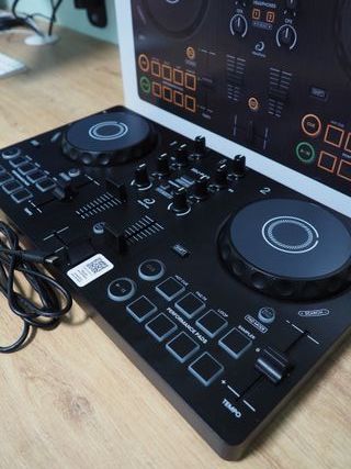 AlphaTheta DDJ-FLX2 DJ Mixer Nuevo en Caja