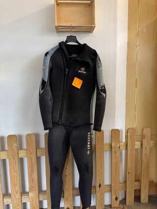 5 neoprenos barranquismo varias tallas