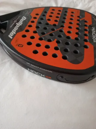 Pala de pádel Bullpadel Hack 03