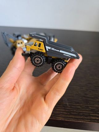 5 Camiones Construcción Dreamon 1:64