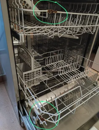 Lavavajillas LG plateado