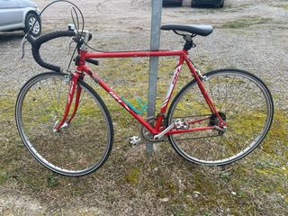 Bicicleta BH Roja