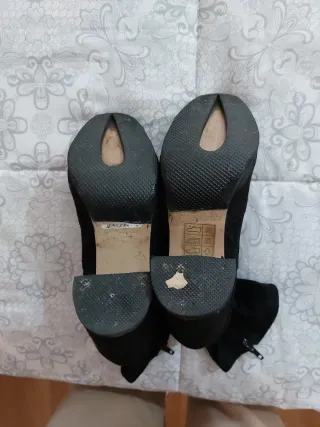 Botines de tacón negros