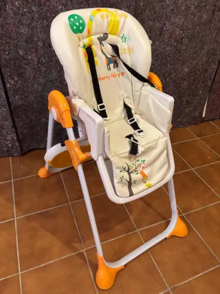 Trona para bebé con estampado infantil