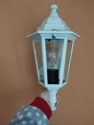 Farol de pared exterior blanco( tengo 2 )