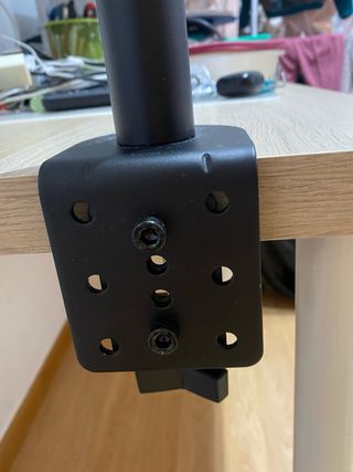 Soporte Monitor de mesa hasta 32“ Negro