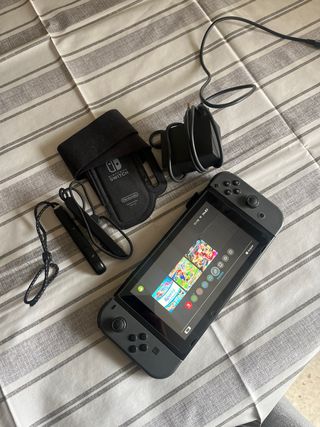 Nintendo Switch Gris