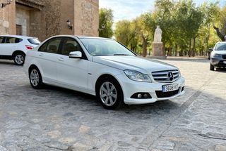 Mercedes-Benz Clase C 2012 200.000km