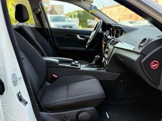 Mercedes-Benz Clase C 2012 200.000km