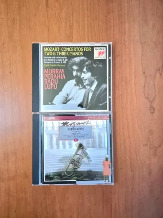 Mozart: Conciertos para 2 y 3 pianos. Gran Partita