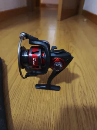 Carrete de pesca ( HART )spinning FIRE-Z 20