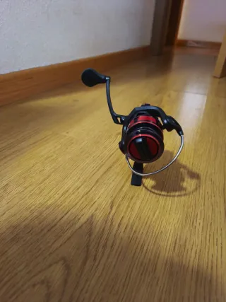 Carrete de pesca ( HART )spinning FIRE-Z 20