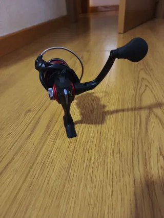 Carrete de pesca ( HART )spinning FIRE-Z 20