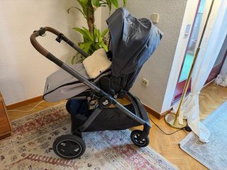 Carro de bebé Maxi-Cosi. Capazo, silla y ruedas