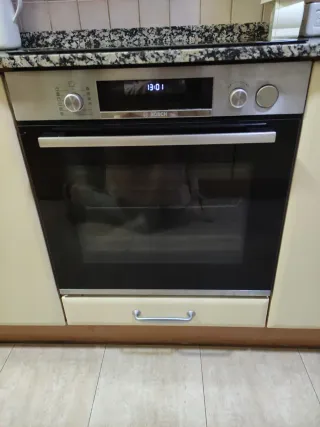 Muebles de cocina bajo beige