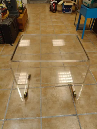 Pareja mesas auxiliares metacrilato