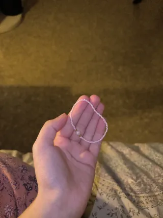 Pulsera hecha a mano con perla