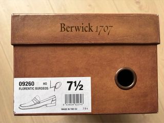 Zapatos Berwick Florentic Burdeos talla 41.