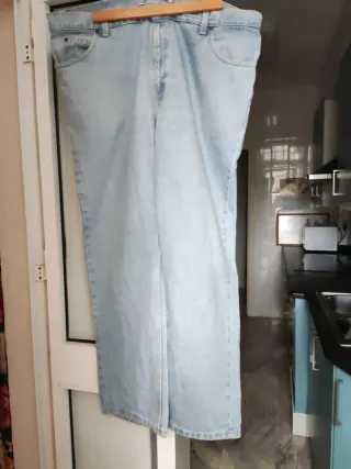 Pantalón vaquero Lee Talla 42-30 claros