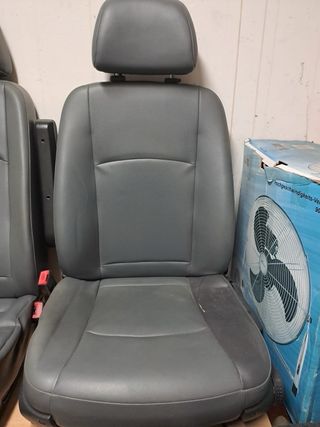 Asientos Mercedes Viano (2 unidades)