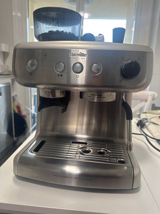 Cafetera Breville Barista Max