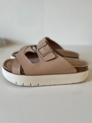 Sandalias Genuins Beige