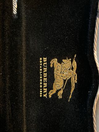 Custodia occhiali Burberry
