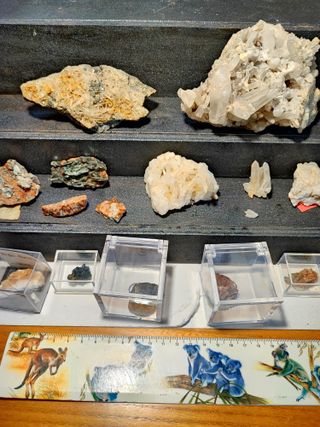 COLLEZIONE 60 MINERALI QUARZO PIRITE ELBA GRANATO