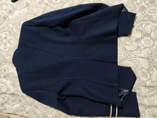 Chaqueta Zara estilo domador azul y dorada