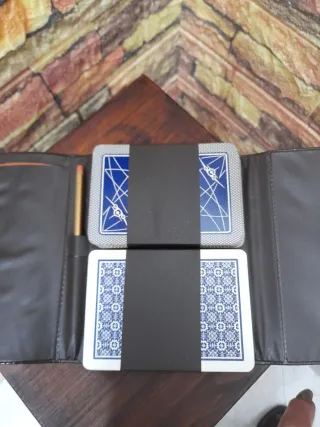 Porta carte in pelle