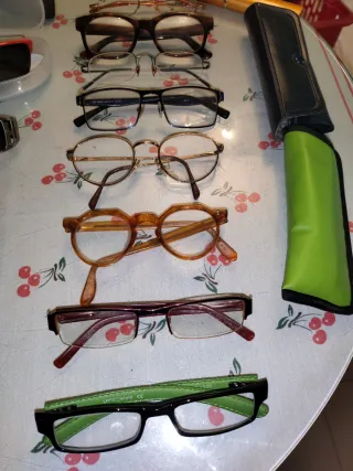 Lote de gafas antiguas