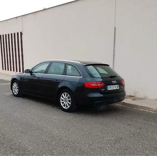 Audi A4 avant 2.0Tdi 136cv 2012