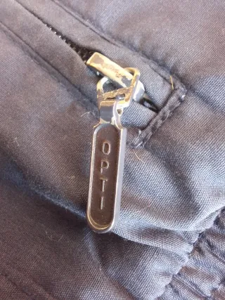 Pantalón de nieve infantil John Smith. Talla 12.