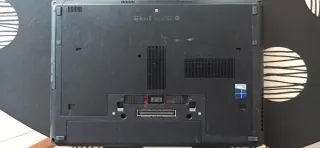 Ordenador portátil HP profesional Windows 11 casi