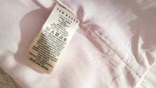 Vestido de color rosa pálida