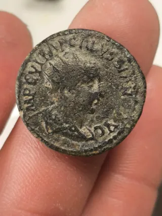 Moneda Romana Volusiano Pisidia Antioquía