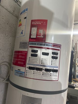 Calentador/ termo aerotermia