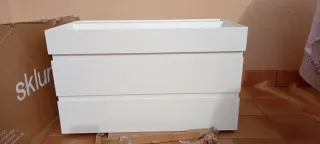 Mueble de lavabo Sklum blanco.
