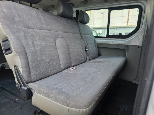 Renault Trafic 2.0 115cv 6 plazas