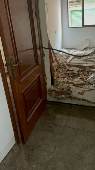 Se realizan trabajos de todo tipo, albañilería, pi