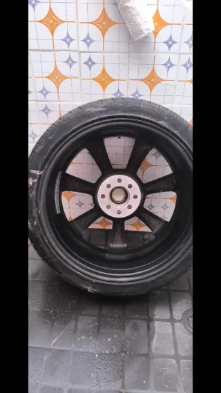 Llantas Momo Predator 4x100 y 4x108
