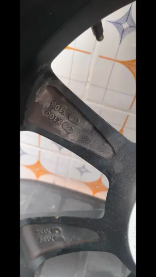 Llantas Momo Predator 4x100 y 4x108