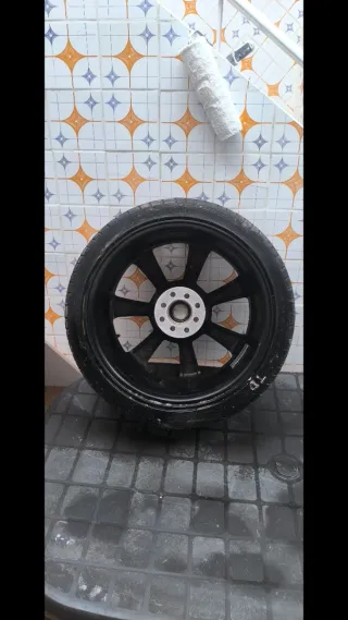 Llantas Momo Predator 4x100 y 4x108