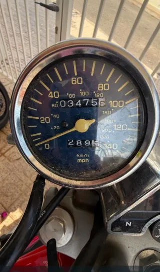 Yamaha XJ600N Roja