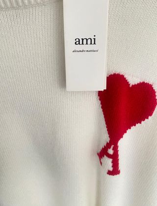 Jersey Ami Paris Corazón Rojo Beige