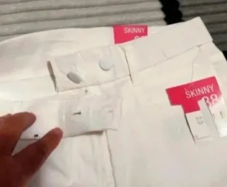 Pantalón skinny blanco mujer