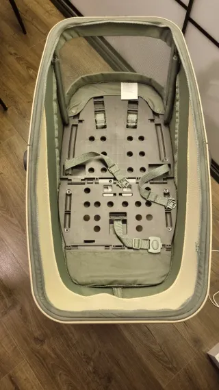 Maxi Cosi Alba moisés, sillón y trona